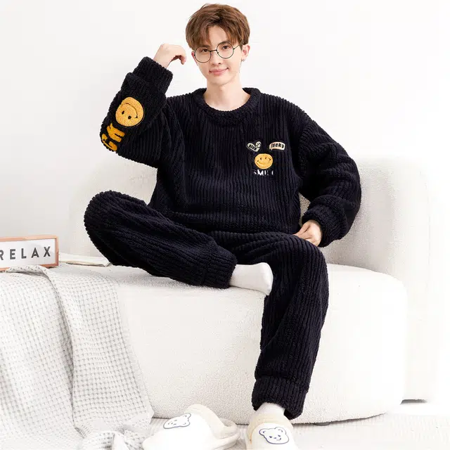 俏霓桐 卡通笑脸圆领加厚加绒珊瑚绒保暖秋冬季青少年学生简约可外穿家居服睡衣套装 男款