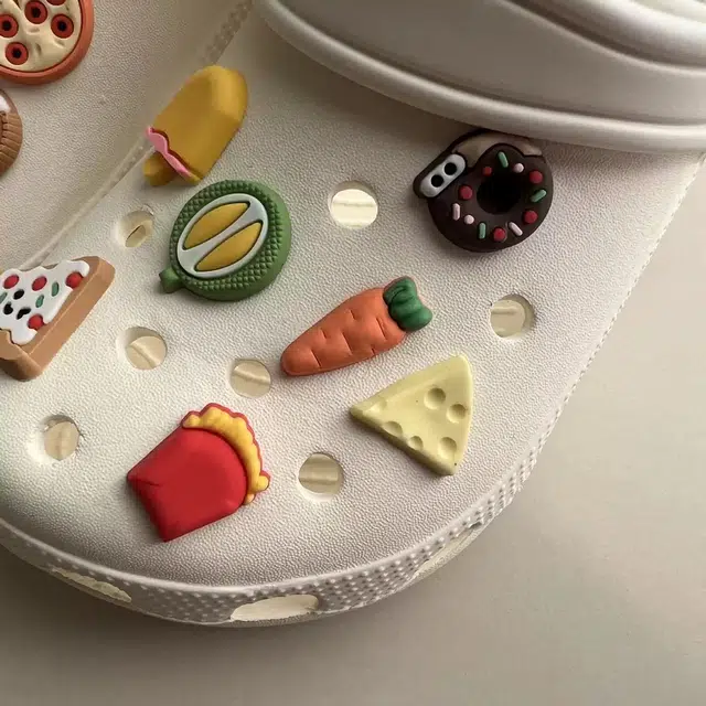 ZUOWEISHIJIA Crocs