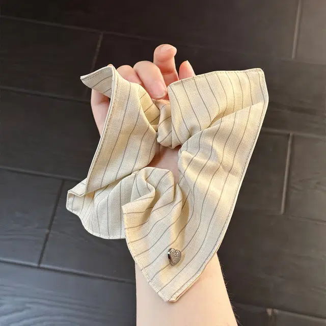 ZUOWEISHIJIA ins