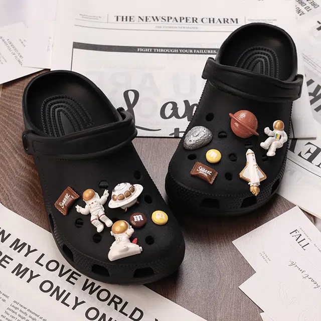 ZUOWEISHIJIA Crocs