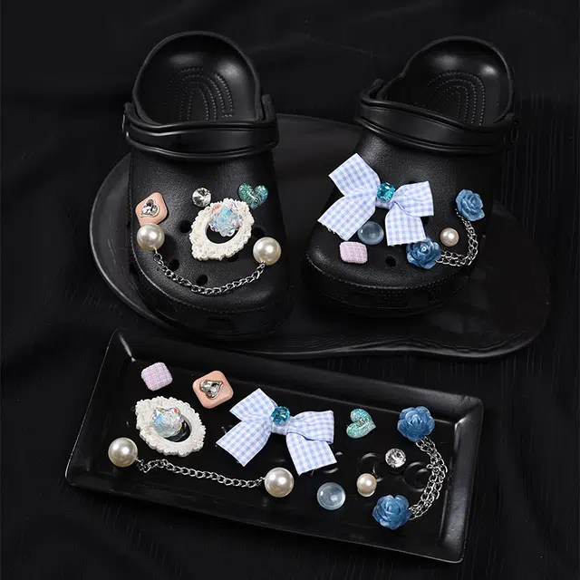 ZUOWEISHIJIA Crocs