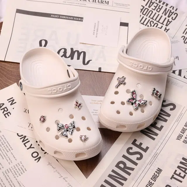 ZUOWEISHIJIA Crocs