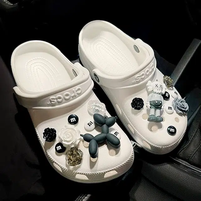 ZUOWEISHIJIA crocsDIY