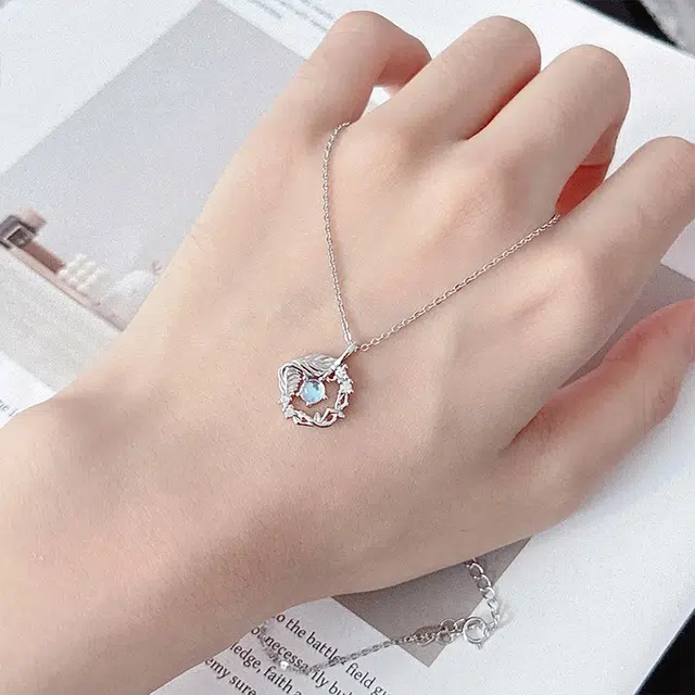 【S925银&恋爱告白】 雅谷 锁骨链 蓝桉与鸟 天使之翼甜蜜梦幻花环 森系小清新 小众设计高级感 表白礼盒 琉璃 项链 女款