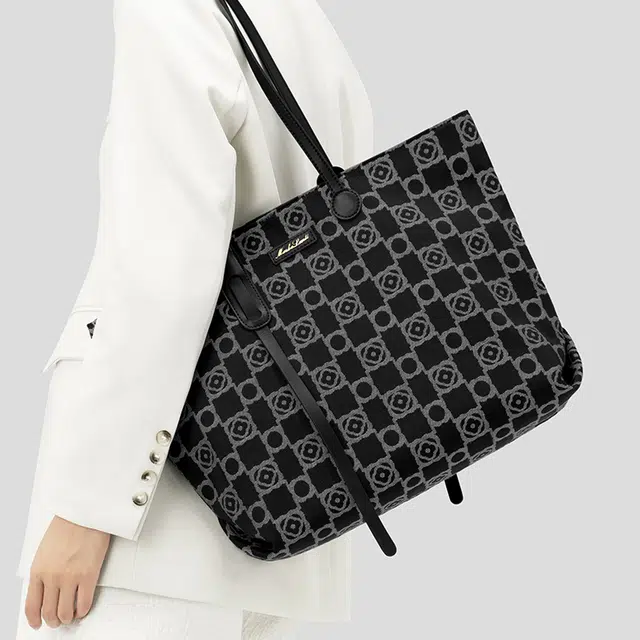 Tote