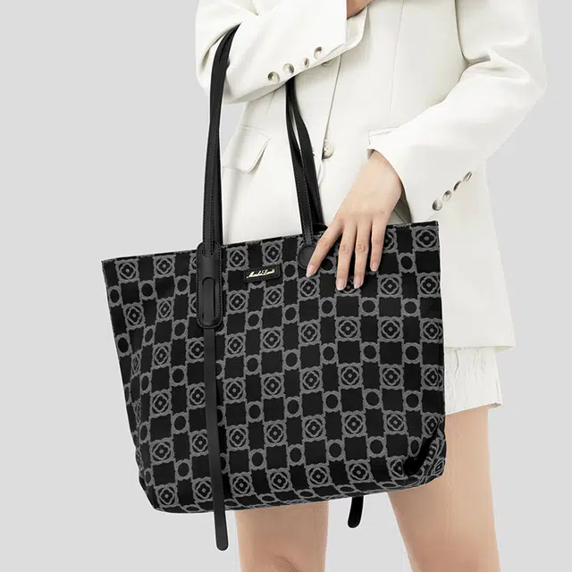 Tote