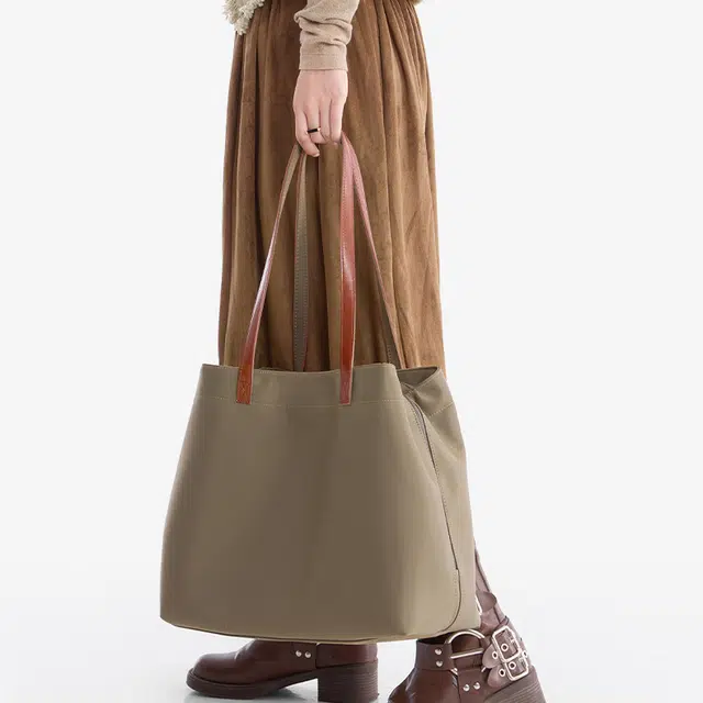 VANDEE Tote