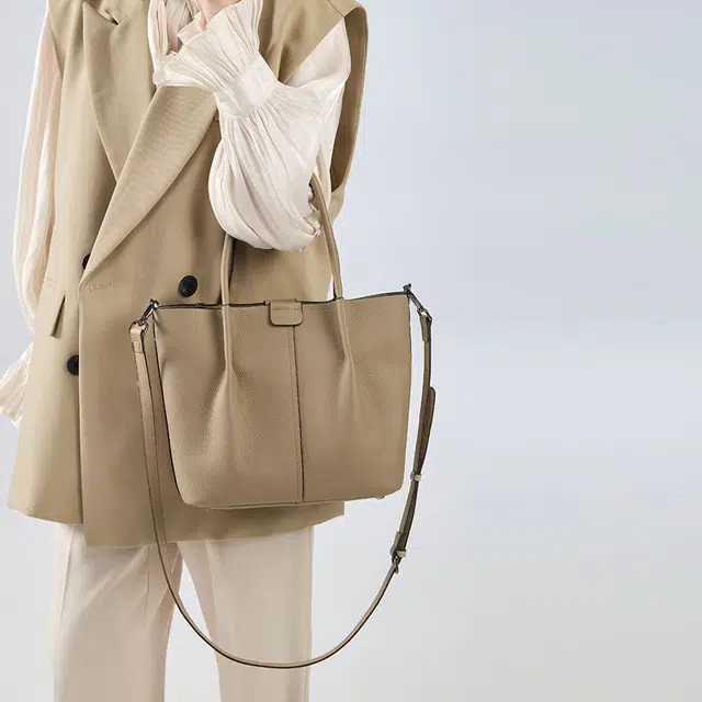 VANDEE Tote