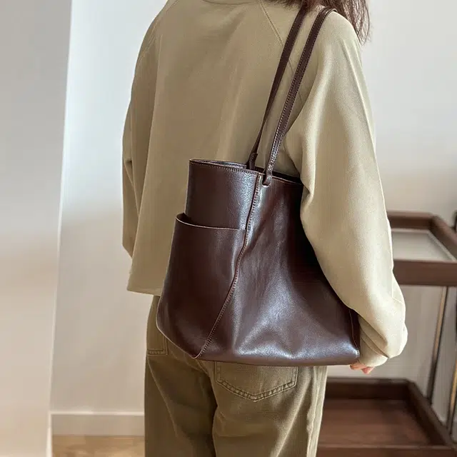 VANDEE Tote