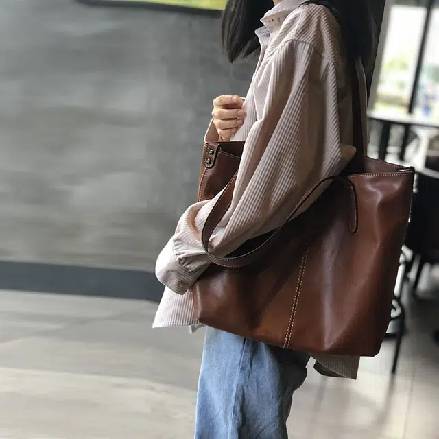 VANDEE Tote