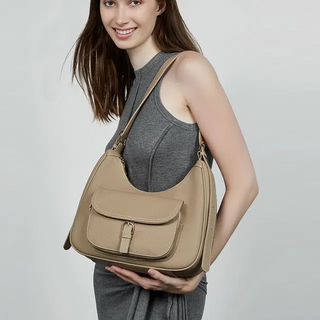 VANDEE Tote