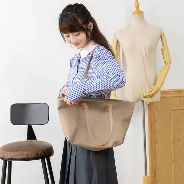 VANDEE Tote