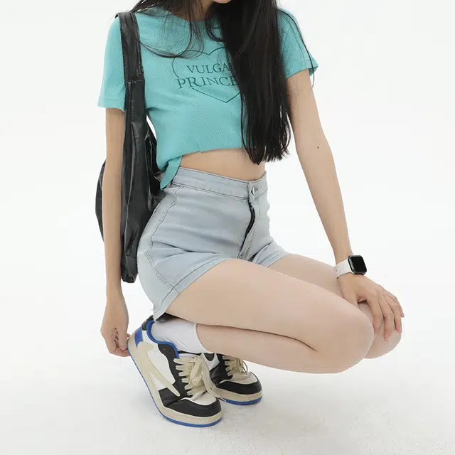 依钗 美式辣妹风超弹舒适百搭休闲热裤时尚牛仔短裤 女款