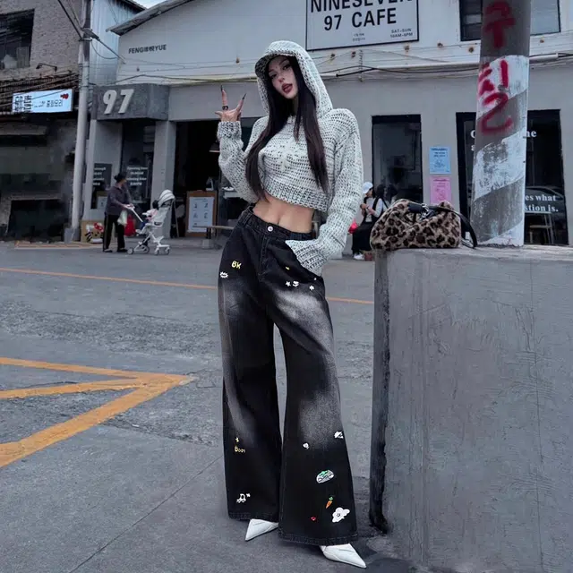 HUANQIU vibe