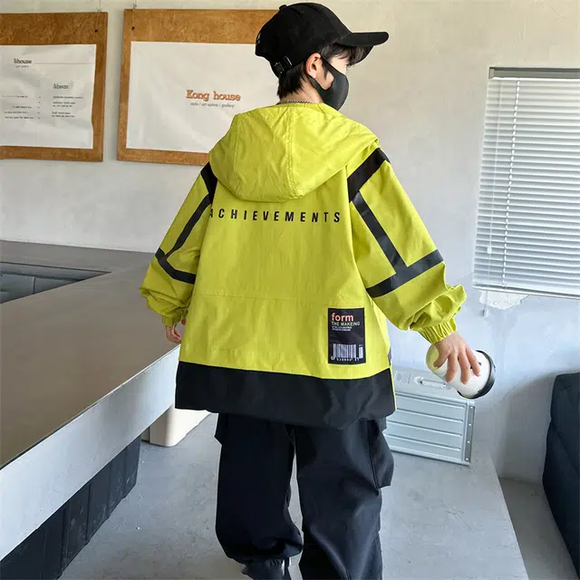 熊猫圆圆上装 时尚潮流百搭休闲防风拼色连帽夹克外套