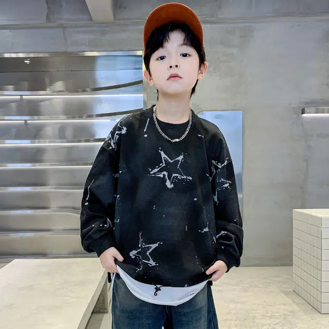 熊猫圆圆卫衣 时尚洋气满印五角星图案舒适休闲