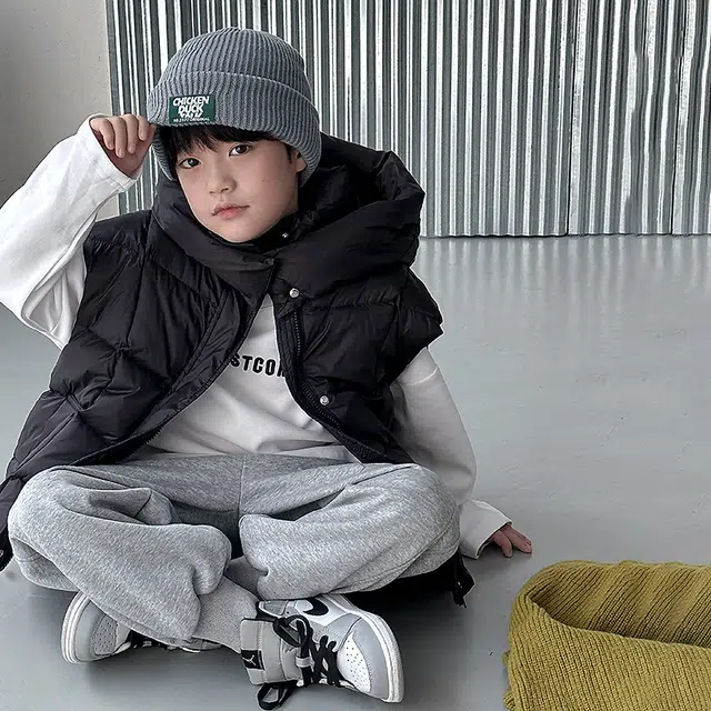 熊猫圆圆 童装 儿童连帽羽绒服马甲男女童冬季新款中大童保暖宝宝时尚背心潮