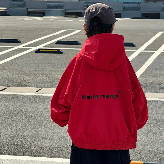 熊猫圆圆上装 时尚简约大方经典百搭潮流连帽外套