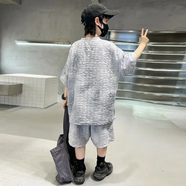 熊猫圆圆 夏季新款男中大童韩版扎染宝宝洋气针织休闲扎染短袖短裤套装 儿童款