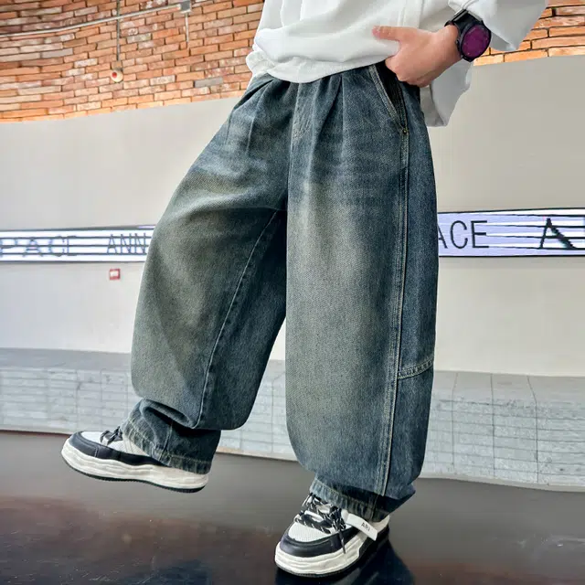 熊猫圆圆 时髦洋气休闲百搭宽松拼接牛仔裤 青少年 蓝色