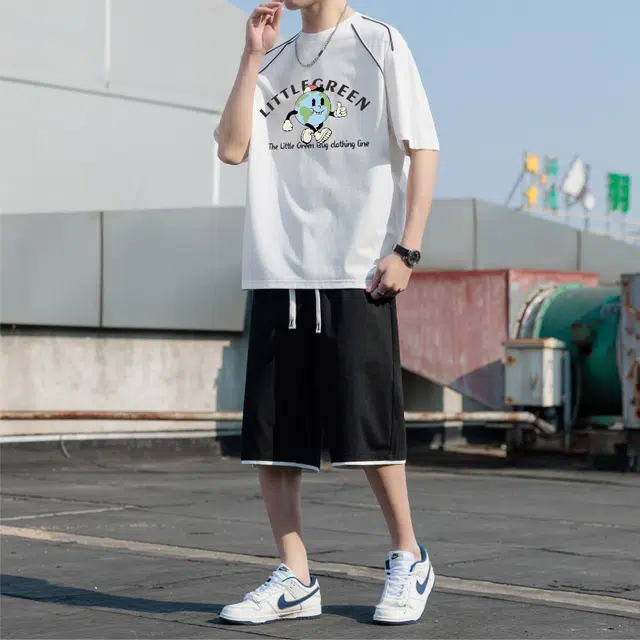 虫小绿 美式高街个性设计感趣味圆领印花短袖上衣基础款冰感宽松百搭时尚潮流薄款无性别主义短裤休闲运动套装 男女同款