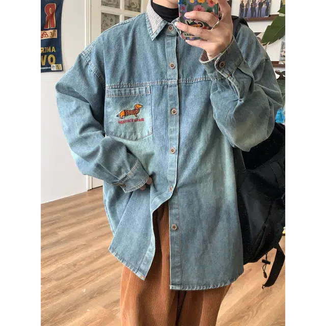 虫小绿 美式复古腊肠狗刺绣拼接水洗翻领长袖衬衫上衣纯色设计感春秋季潮流宽松百搭通勤情侣牛仔外套 男女同款