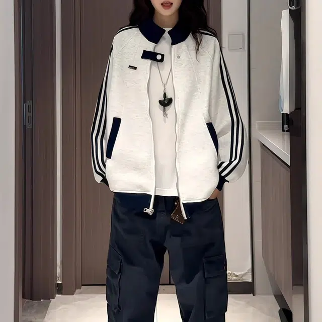 虫小绿 美式复古拼接撞色学院运动风外套春秋款潮牌三条杠夹克宽松痞帅街头舒适时尚休闲个性通勤百搭拉链卫衣 男女同款