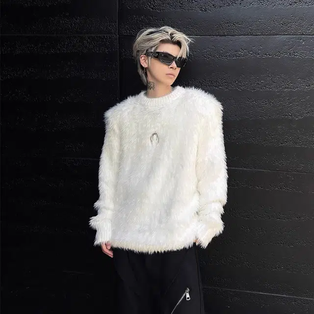 虫小绿 潮流高级感仿貂绒垫肩圆领上衣秋冬季美式复古潮牌设计宽松慵懒风毛衣休闲百搭痞帅套头针织衫 男女同款