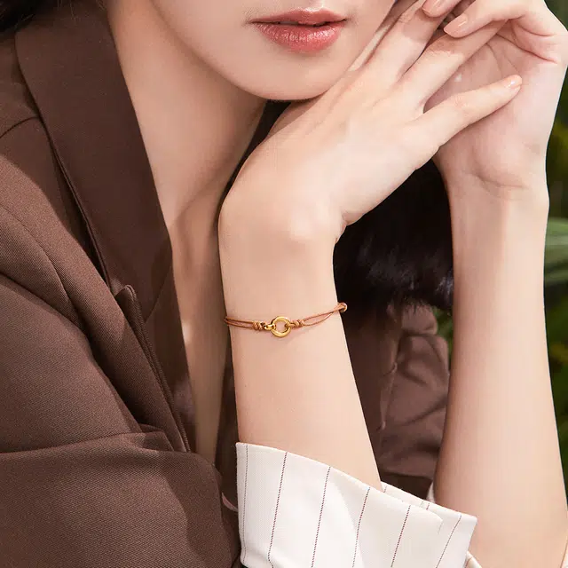 六福珠宝 圆环硬金工艺转运珠路路通 足金 黄金吊坠 女款