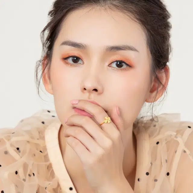 六福珠宝 双层爱心四叶草设计可调节精致高级感 足金 按克计价 黄金戒指 女款 赠七彩首饰盒