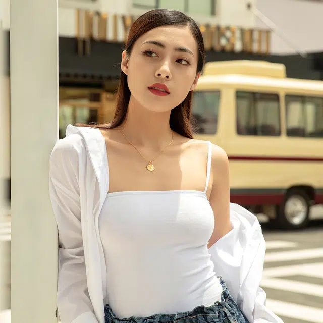 六福珠宝 巨蟹座古币 足金 计价金 黄金吊坠 女款