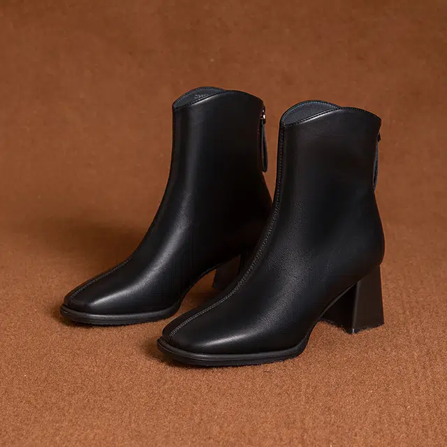DAPHNE PU 6cm
