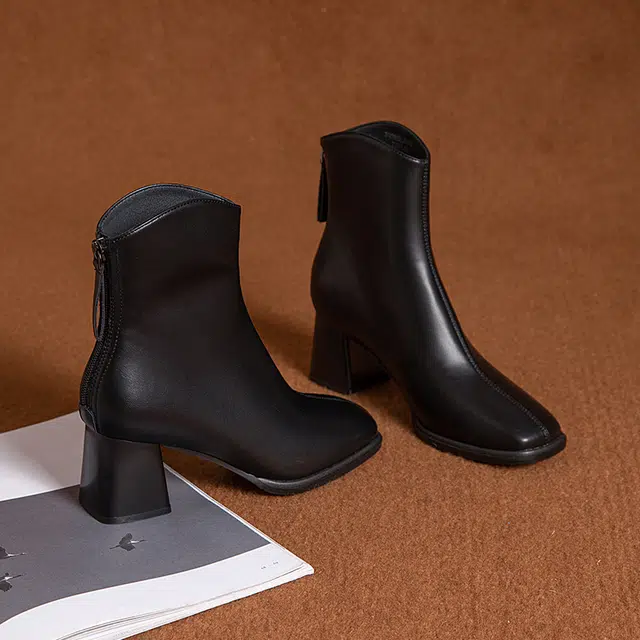 DAPHNE PU 6cm