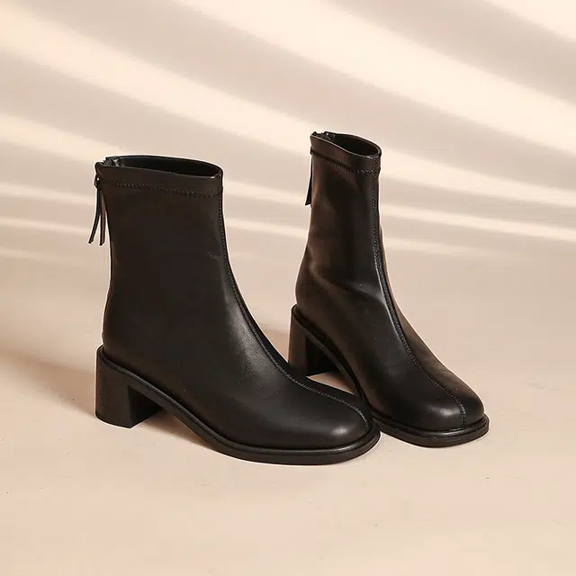DAPHNE PU 5.4cm