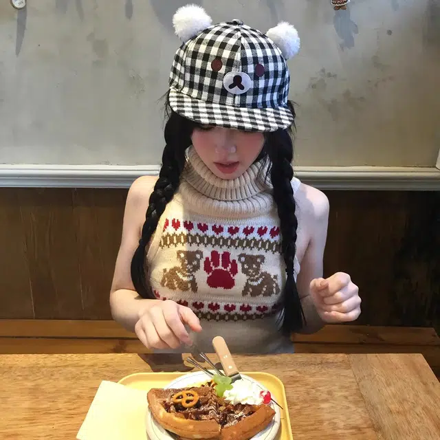 黑白格纹小熊可爱大头围显脸小春夏户外运动休闲遮阳防晒帽 优质纯棉材质 时尚鸭舌帽 男女同款情侣款