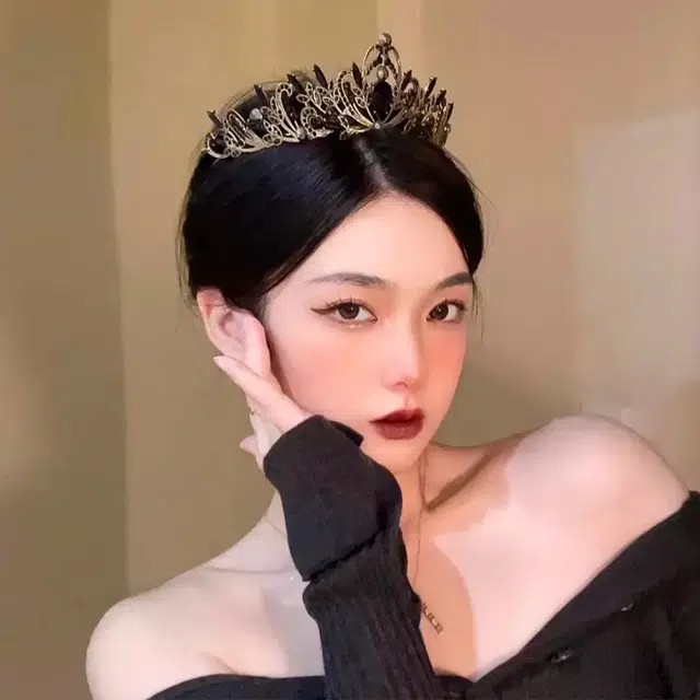 ZANC queen