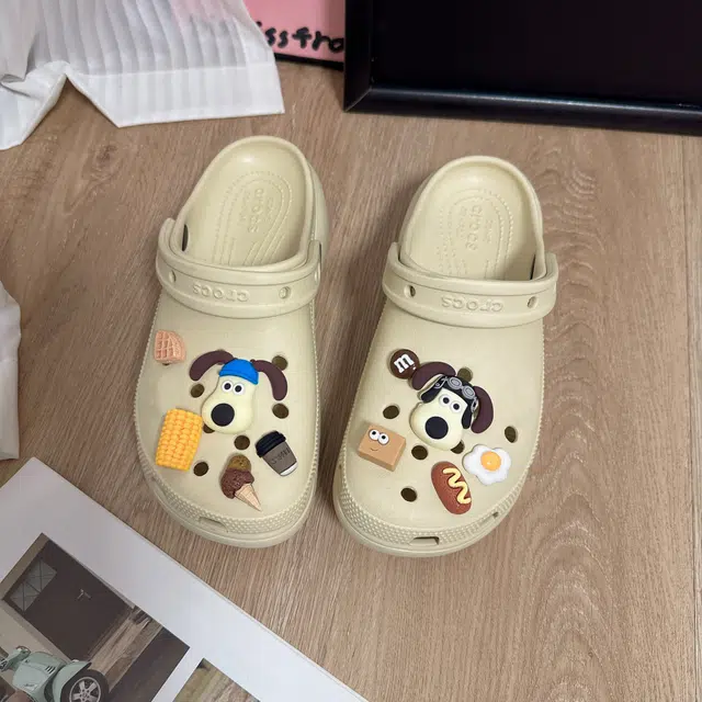 ZANC Crocs