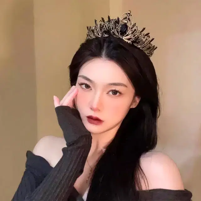 ZANC queen