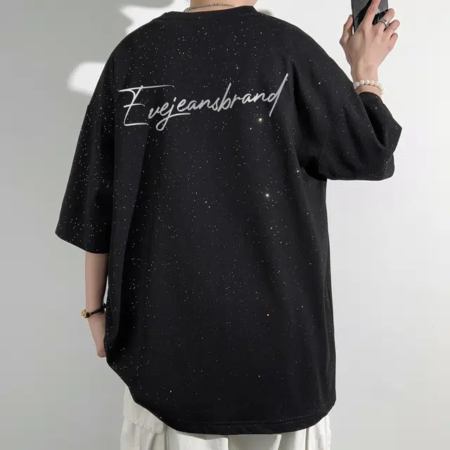 EVE Jeans LogoT