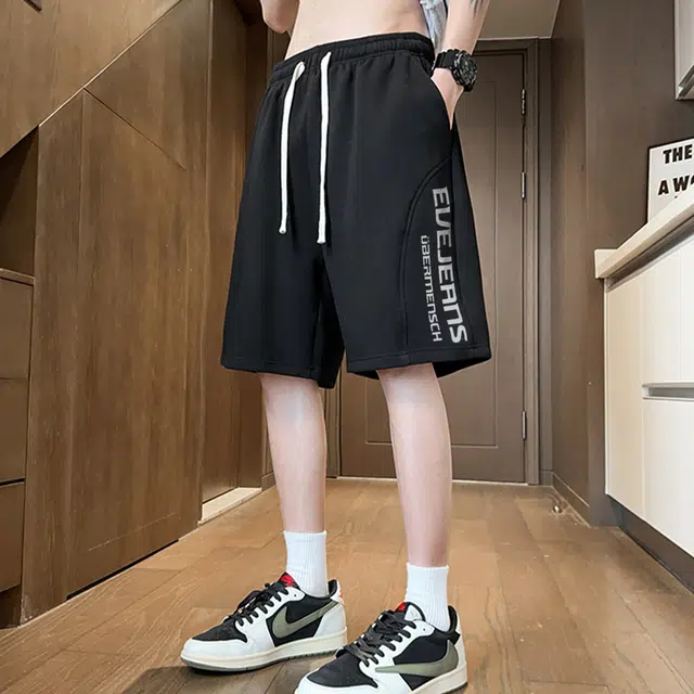 EVE Jeans Logo