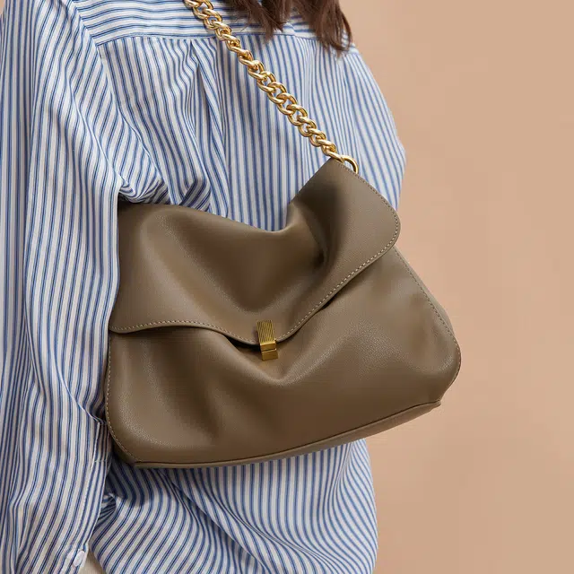 CASSILE Tote