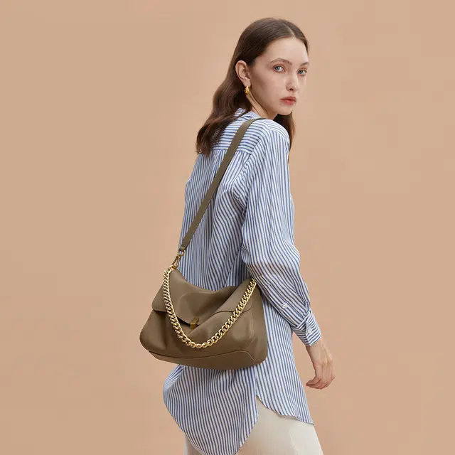 CASSILE Tote
