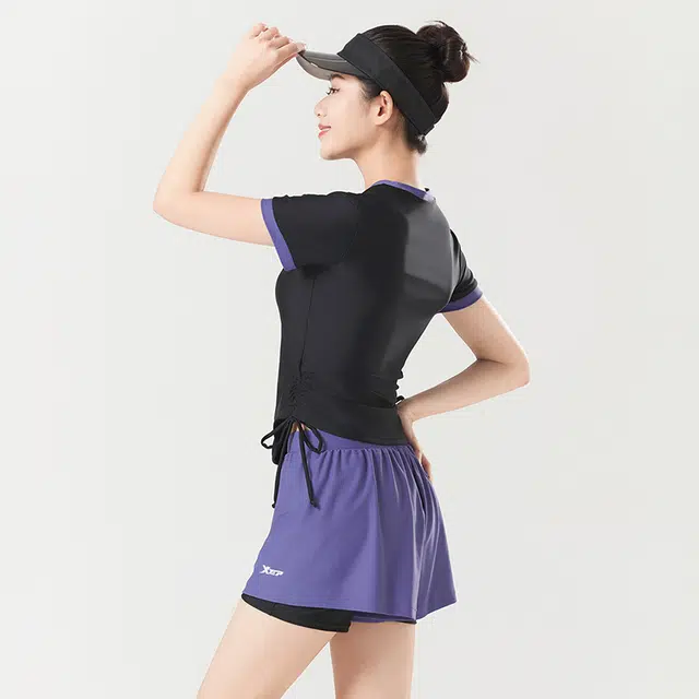 特步 泳装女士游泳运动保守短袖短裤两件套专业训练遮肚显瘦速干透气大码分体泳衣 女款