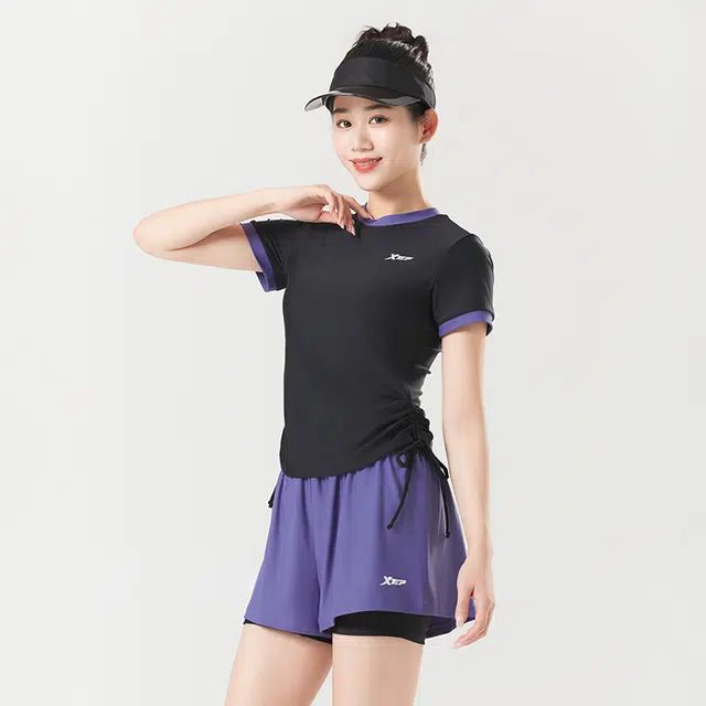 特步 泳装女士游泳运动保守短袖短裤两件套专业训练遮肚显瘦速干透气大码分体泳衣 女款