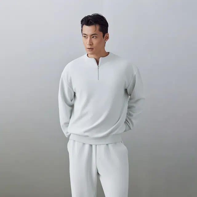 无畏东方 圆领春秋基础纯色常规青春活力风套头卫衣 男女同款