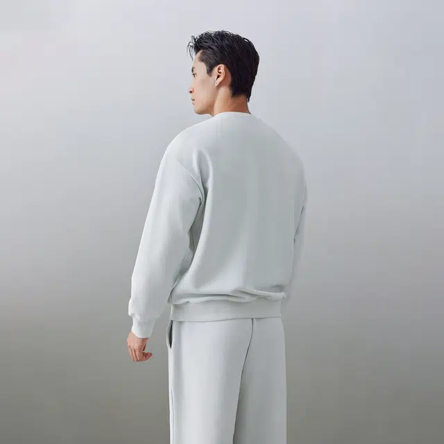 无畏东方 圆领春秋基础纯色常规青春活力风套头卫衣 男女同款