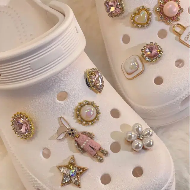 OFLY crocs