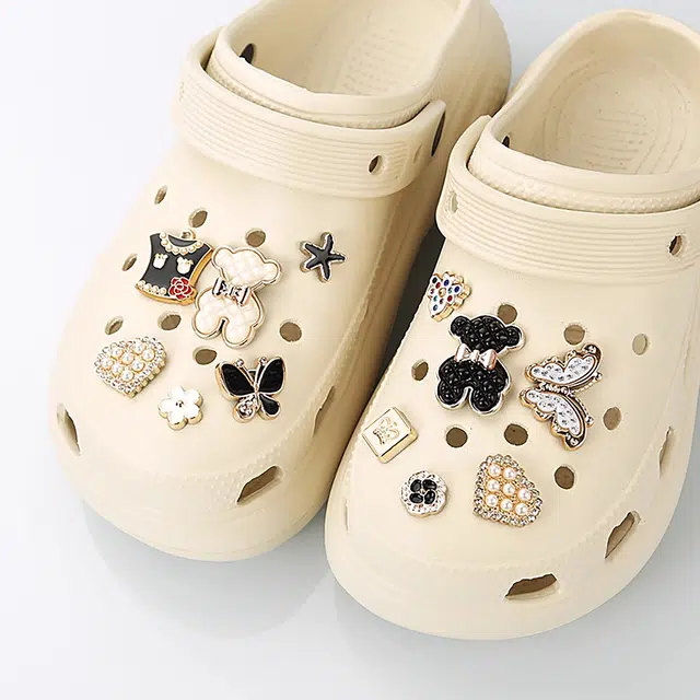 OFLY DIY Crocs