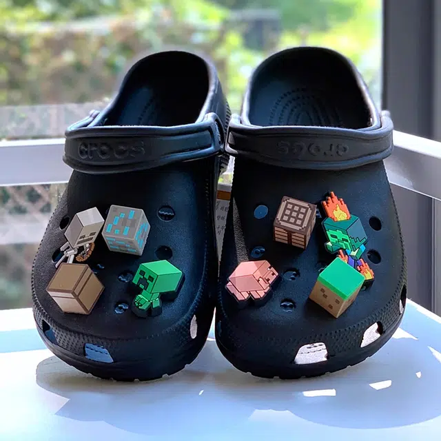 OFLY DIY Crocs