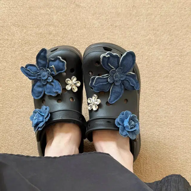 OFLY DIY crocs